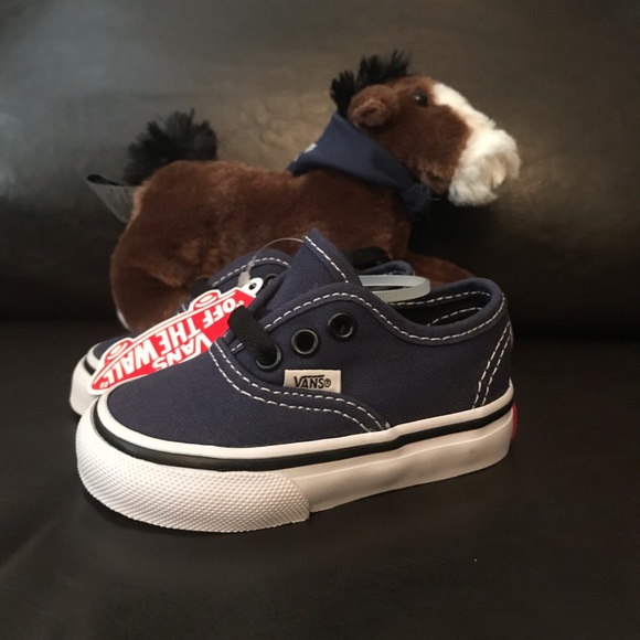 size 3 toddler vans